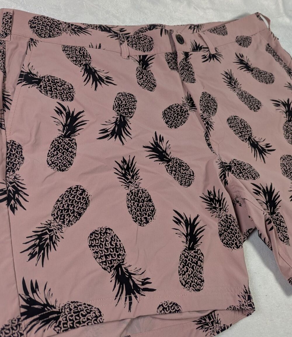 Bonobos Men’s Size 44 Pink Black Pineapple Print Shorts Tropical Casual 5.5”